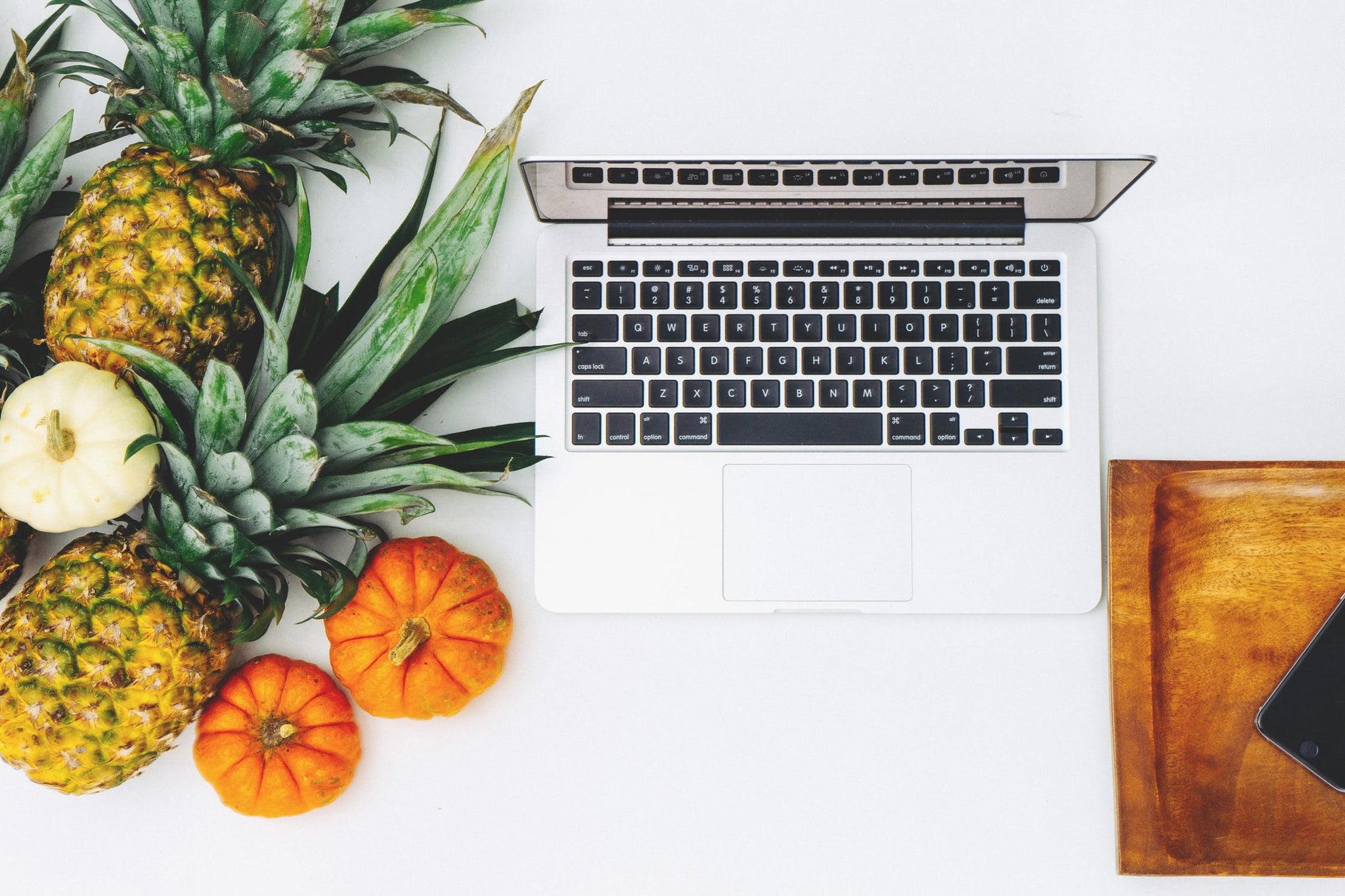 5 Activities to Keep Your Workforce Engaged Through Fall