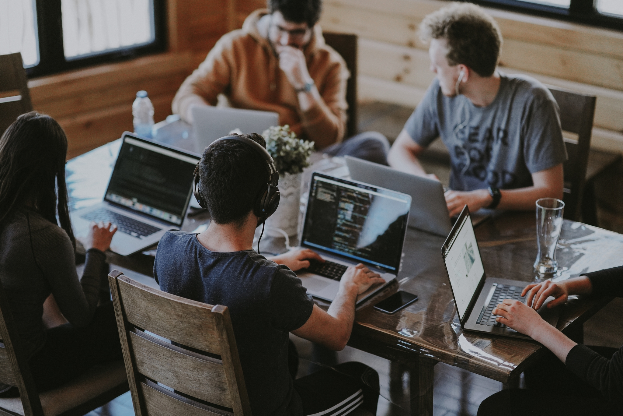 3 Activities to Boost Company Morale